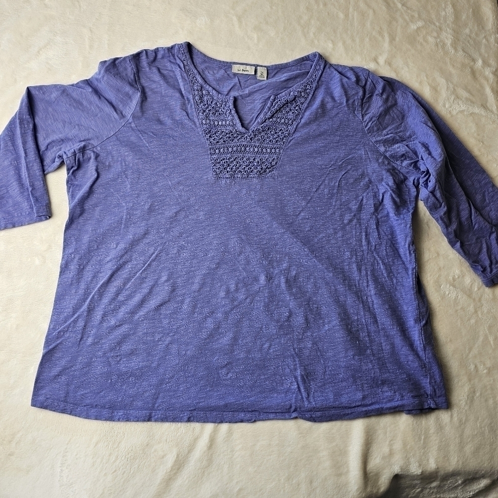 LL Bean Blouse Top Women’s 2x Plus  Long Sleeve Blue embroidery collar detail